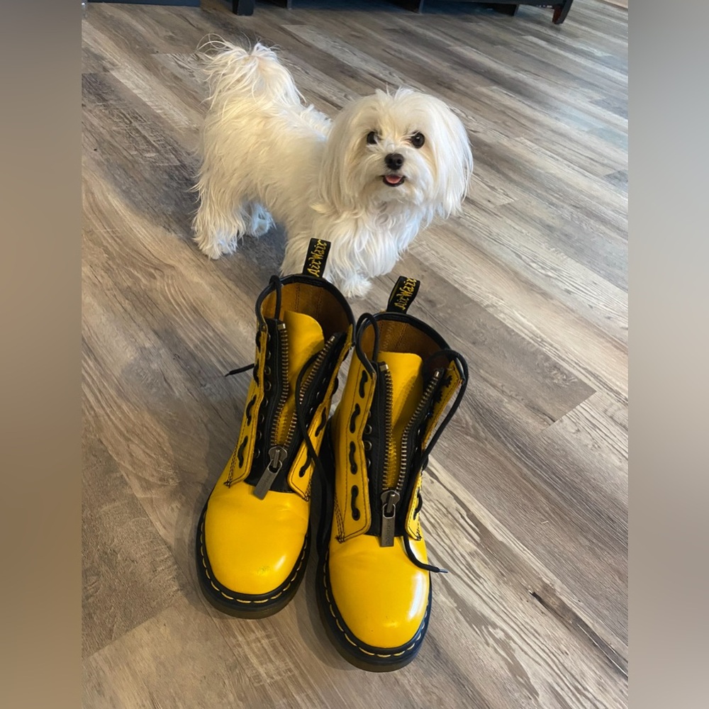 Dr Martens yellow with zips, orange MIE uk5
